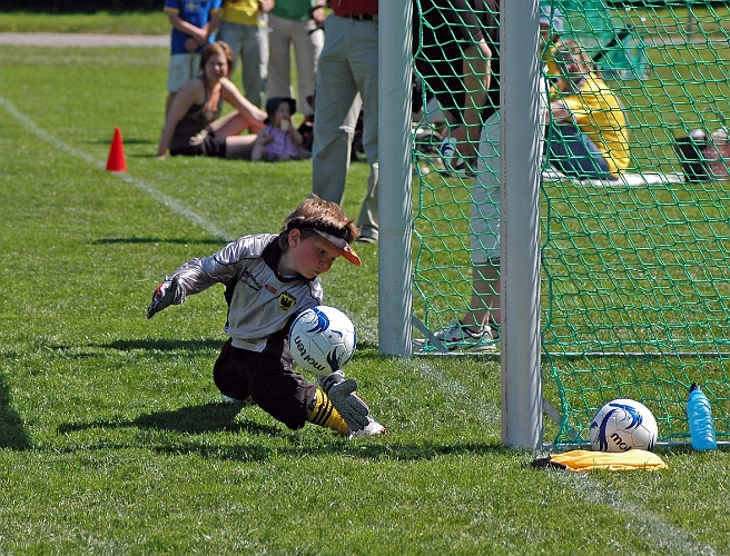 2006-06-10 (86).JPG - Pojkar-99 Arboga Södra IF Internmatch